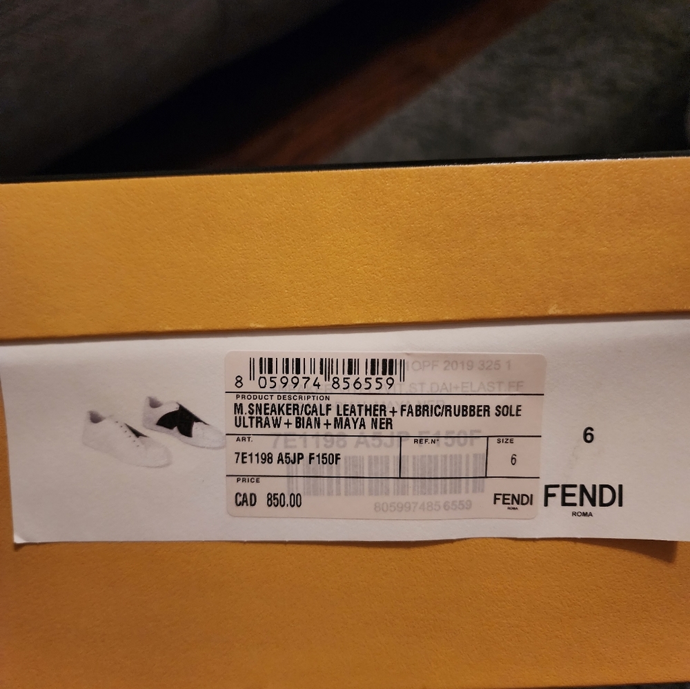 Fendi - Picture 2 of 4